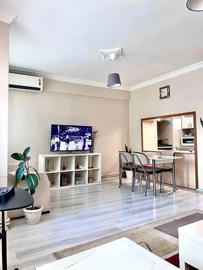 Private Apartment In Cihangir-2+1 İstanbul