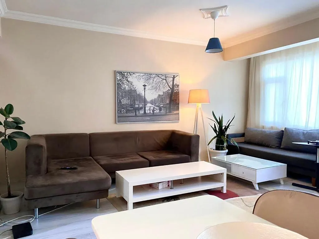 Private Apartment In Cihangir-2+1 İstanbul